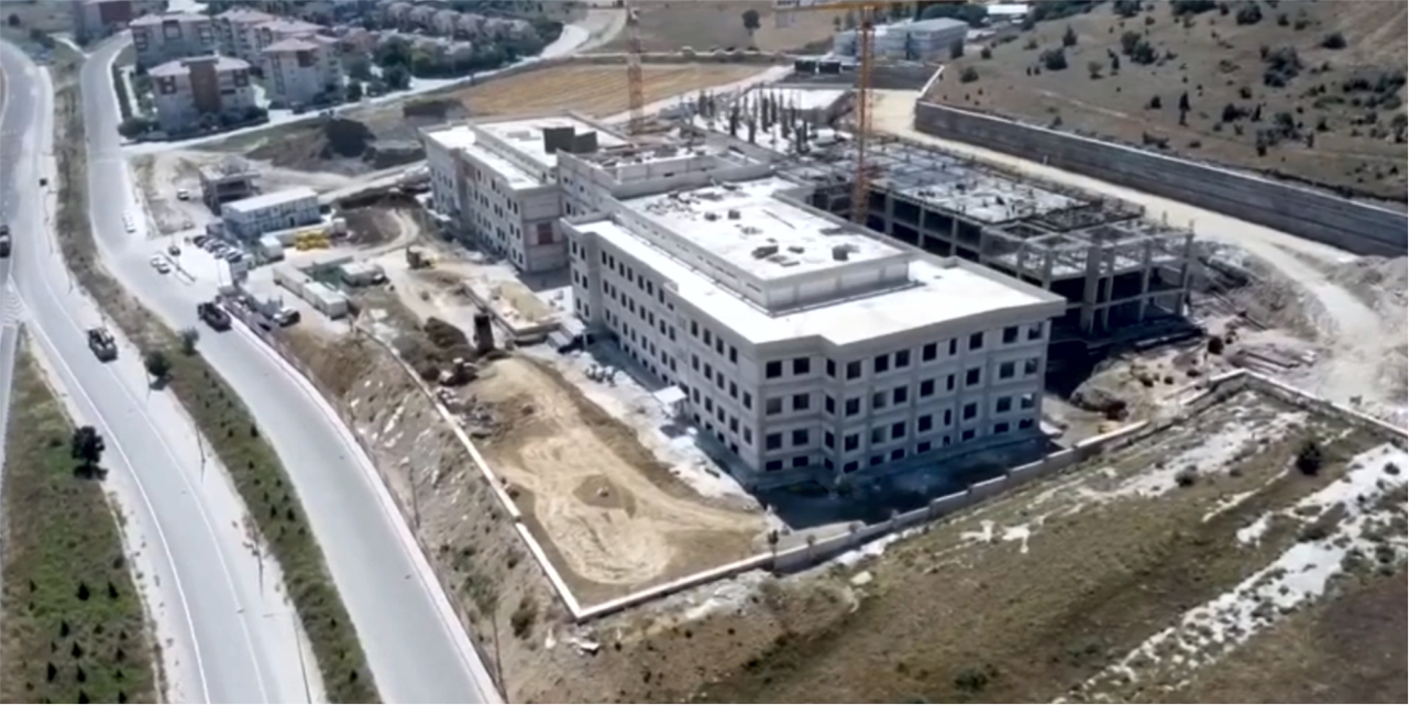 Bozüyük Devlet Hastanesi hızla yükseliyor