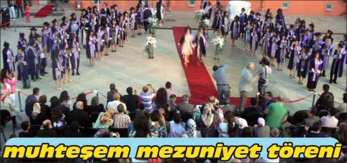 BOZÜYÜK AÖL’DEN MUHTEŞEM MEZUNİYET TÖRENİ
