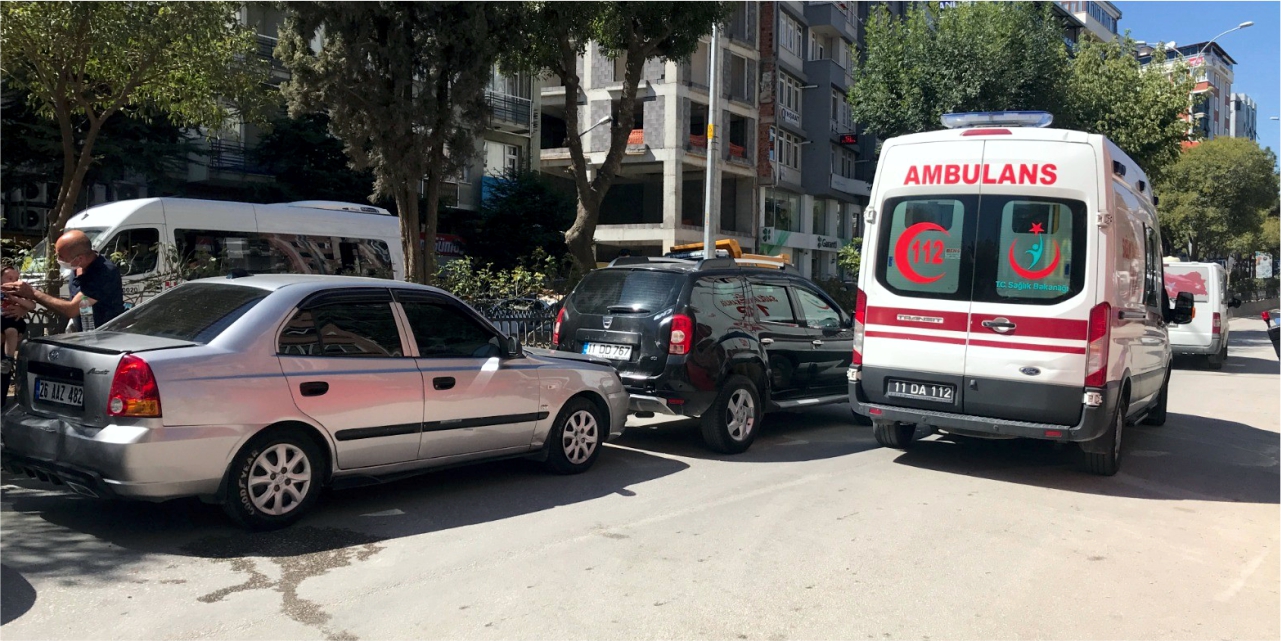Atatürk Bulvarı'nda zincirleme kaza