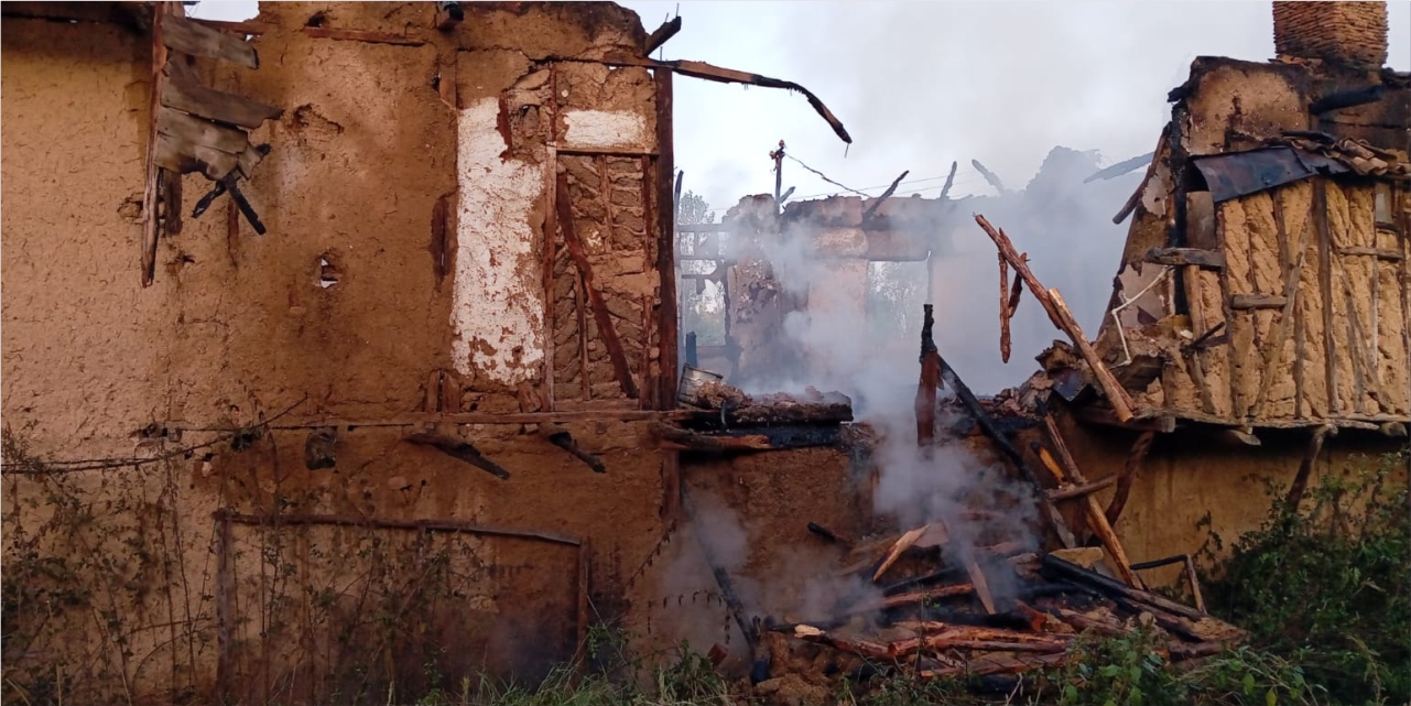 Balçıkhisar Köyü'nde ev yangını