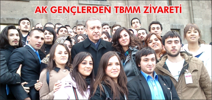 AK GENÇLERDEN TBMM ZİYARETİ