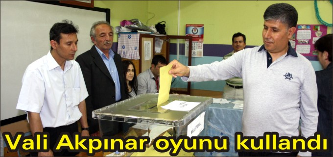VALİ AKPINAR OYUNU KULLANDI