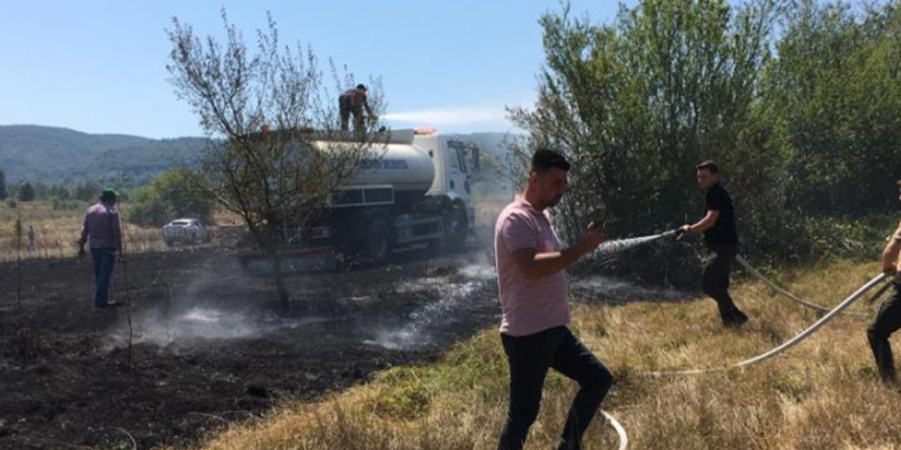 Traktörüyle ot biçerken yangına sebep oldu