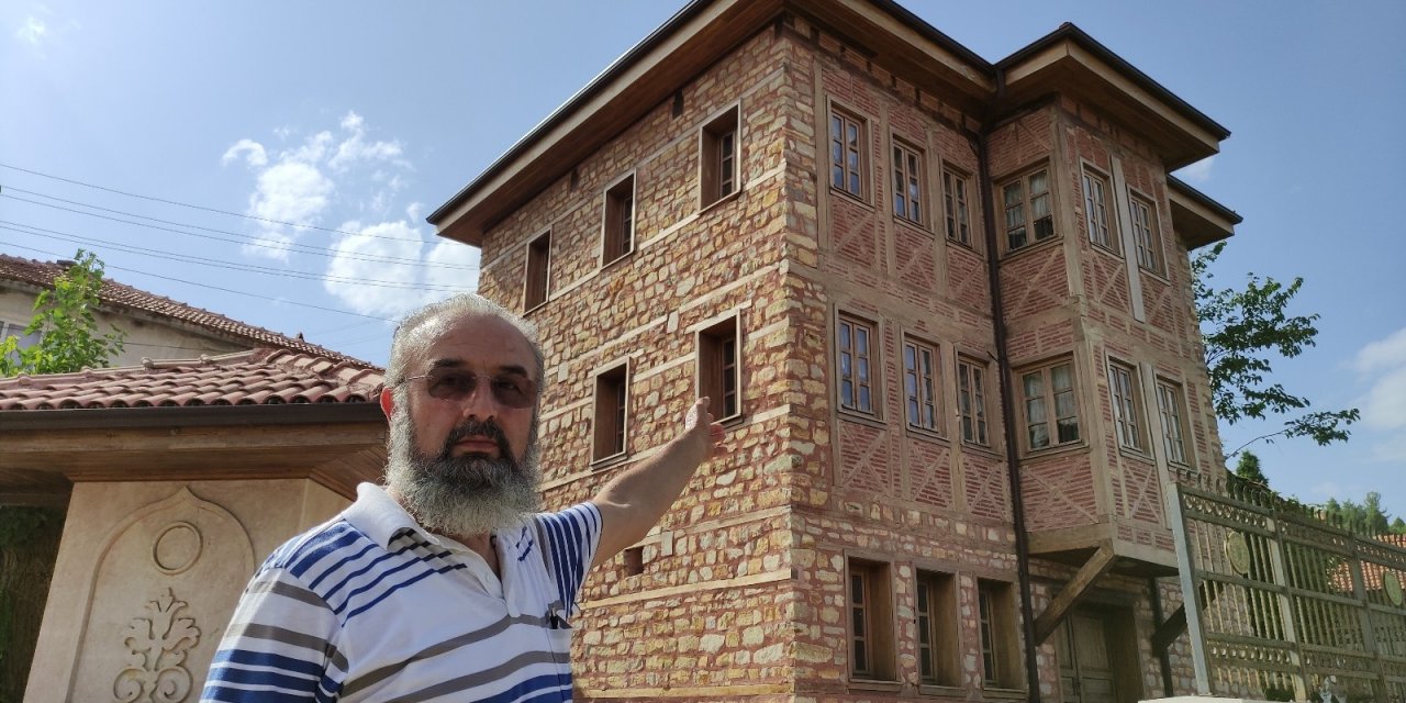 Bu köye gelen misafirler milyonluk konakta ücretsiz kalıyor