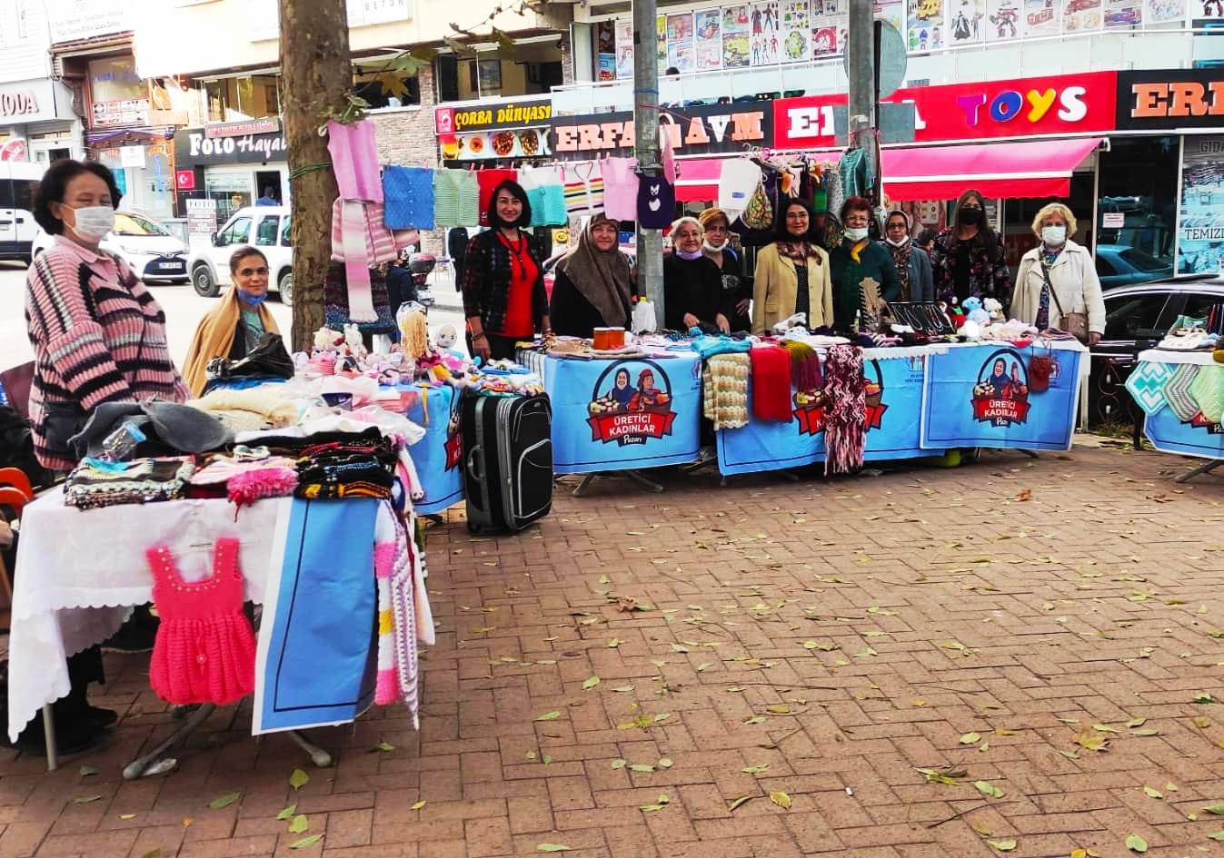 Üretici Kadınlar Pazarı’na kadınlardan destek