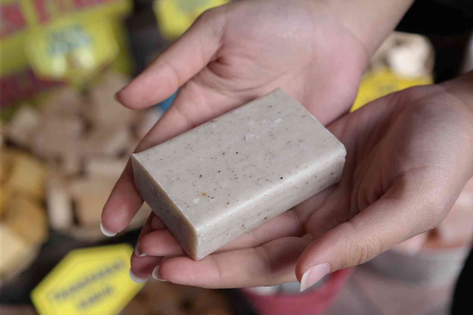 Çörek otu sabunu kış aylarında kuru cildin dostu