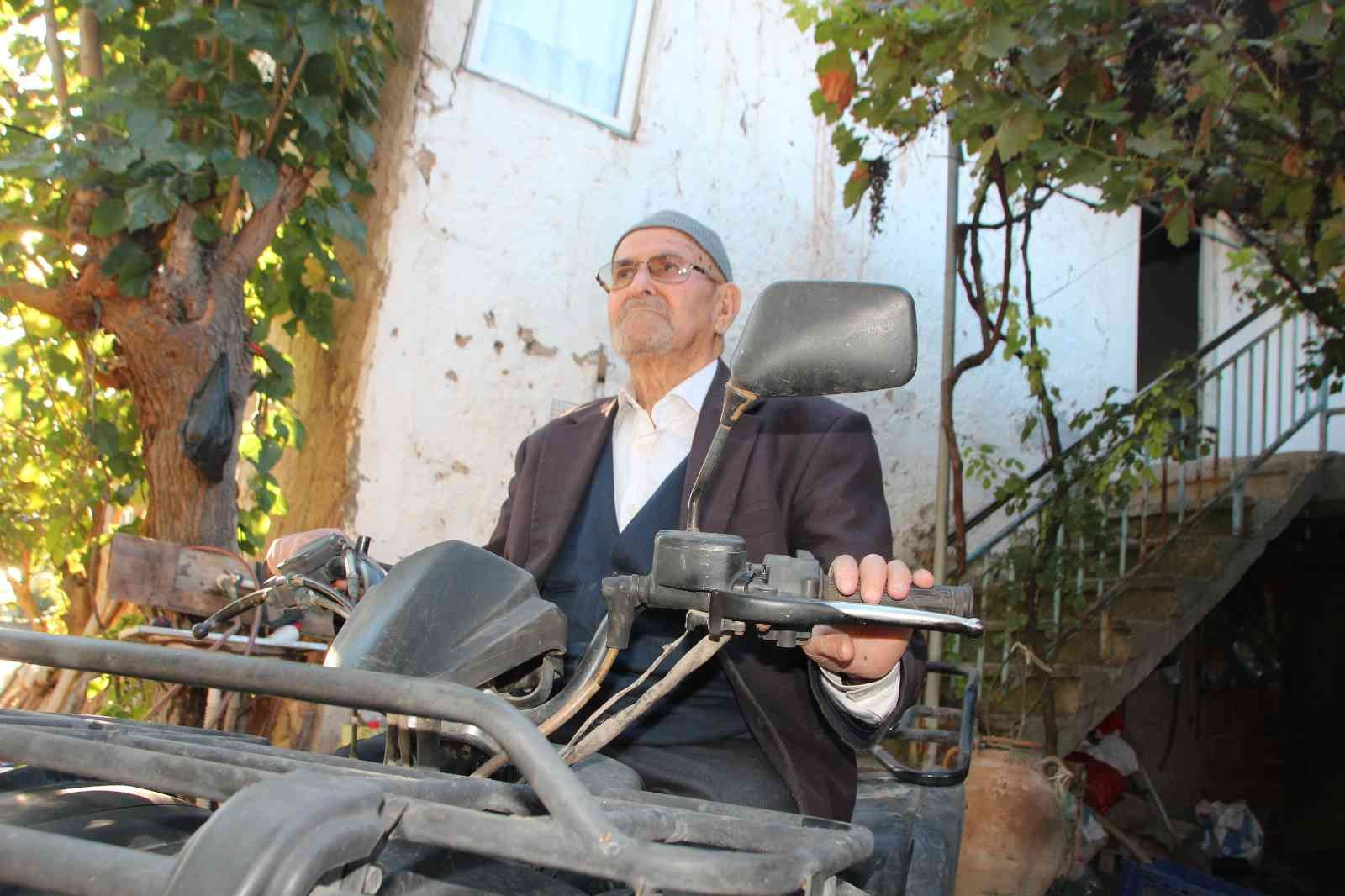 ATV tutkunu dede motoruna gözü gibi bakıyor