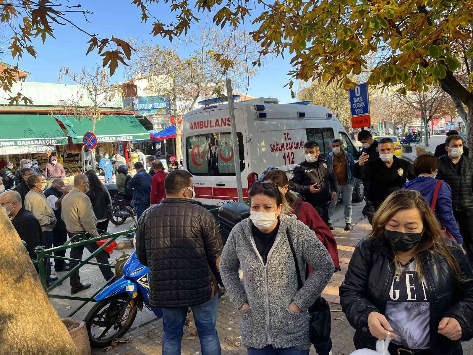 Otomobilin aynasıyla çarpma meselesi kanlı bitti