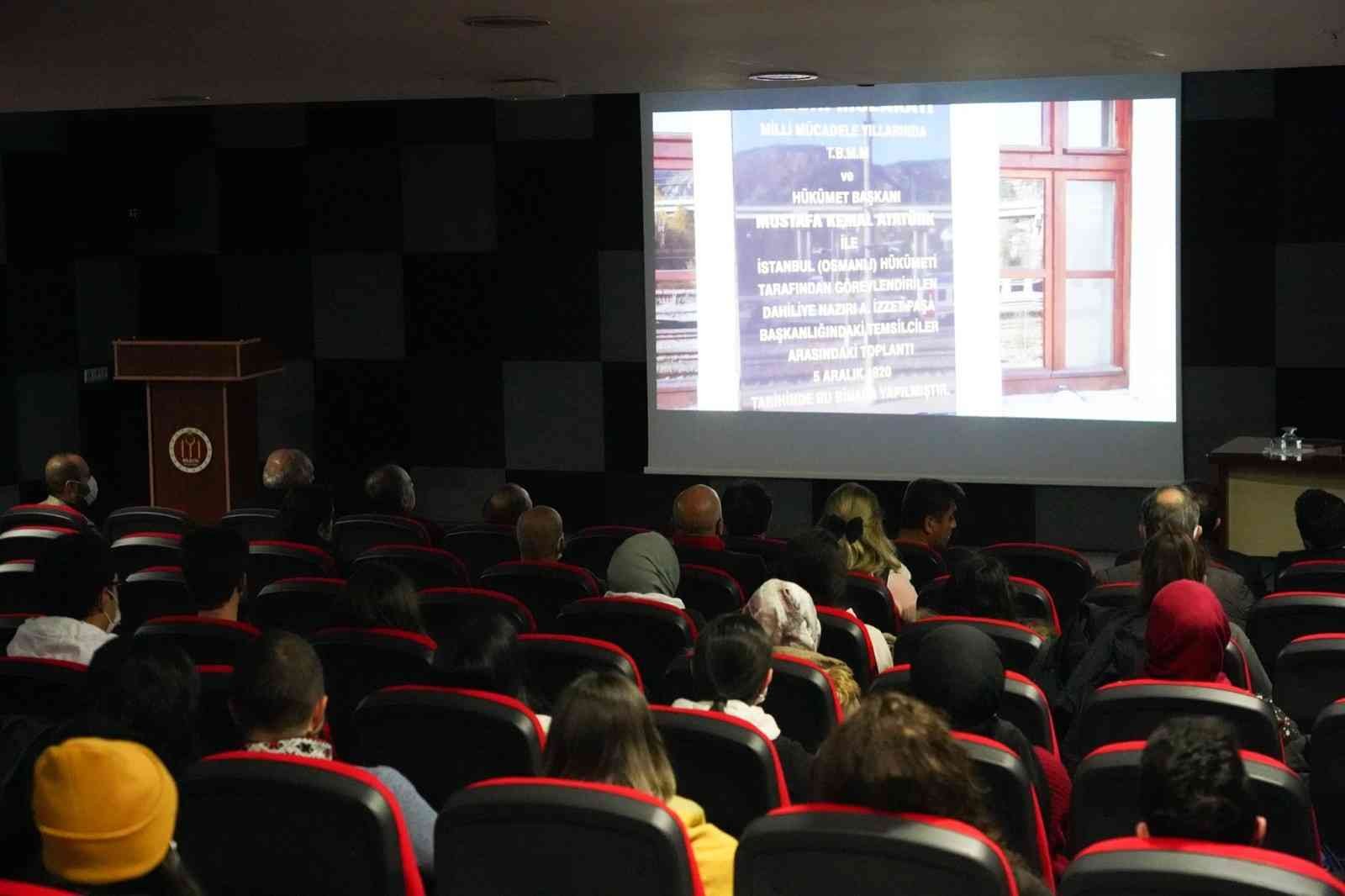 Bilecik Mülakatı üniversite öğrencilerinin dersine konu oldu