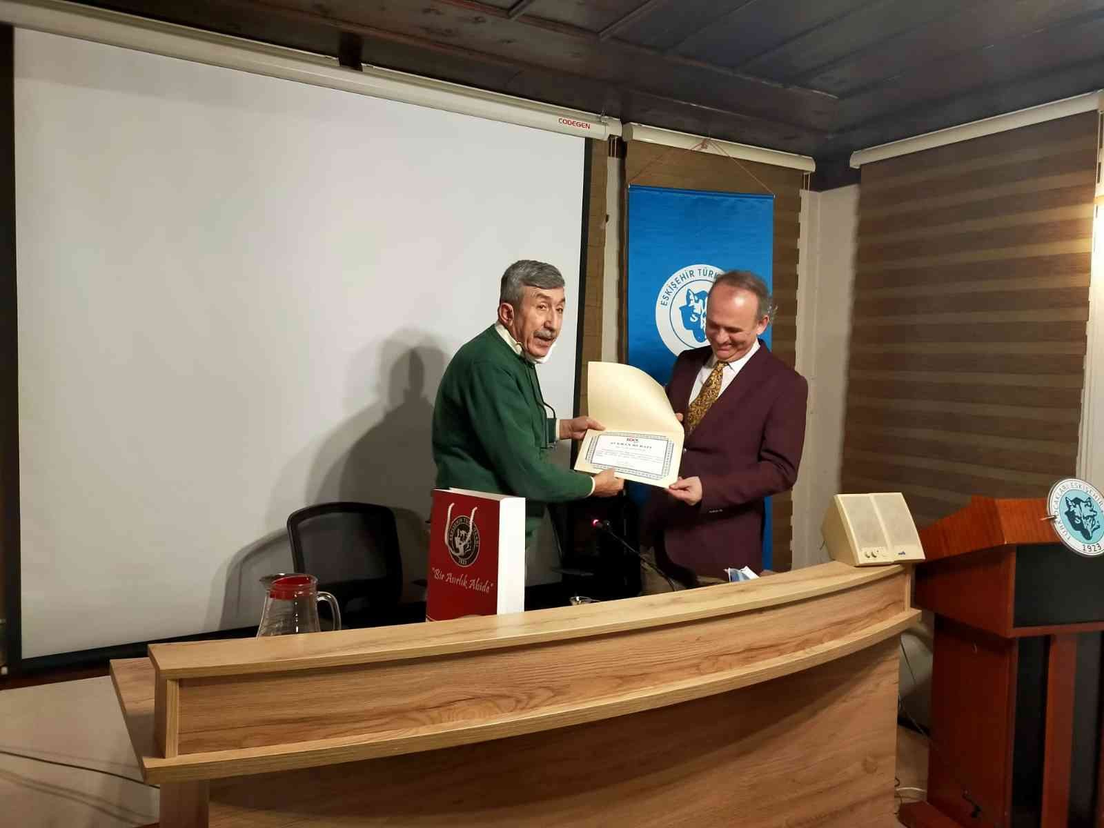 Serhan Hoca, 'Türkiye’de Çok Partili Hayat' ve 'Demokrat Parti’nin Doğuşu'nu anlattı