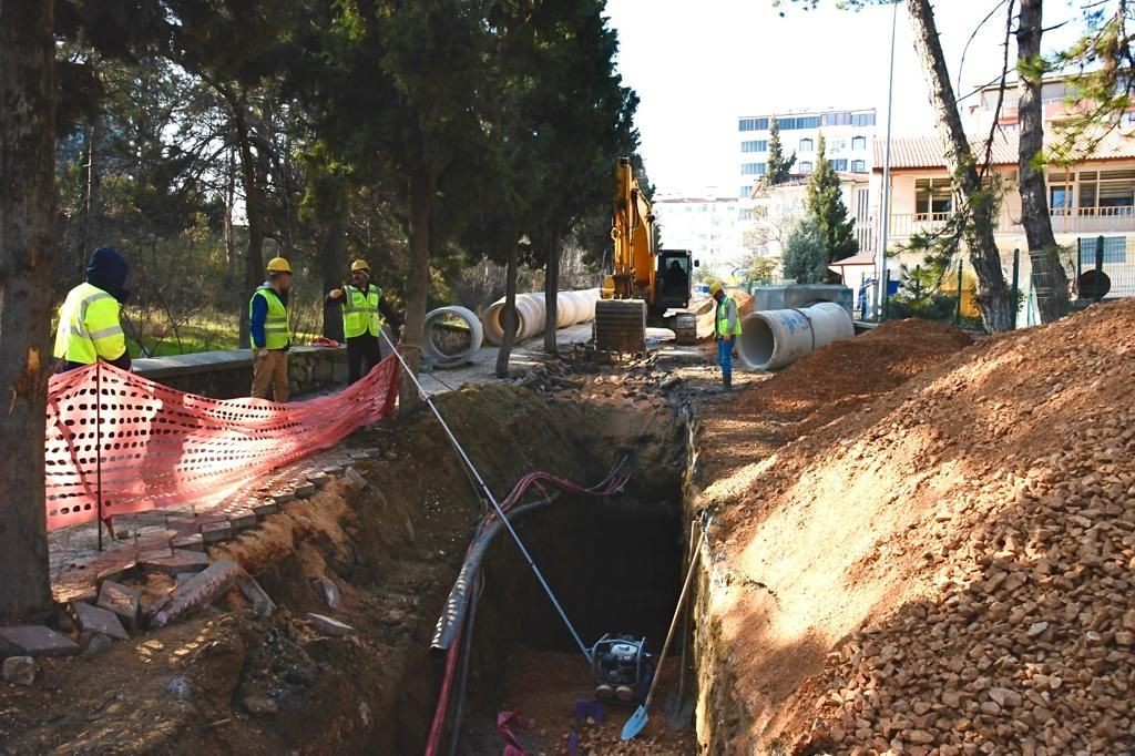 Bilecik’te ikinci etap yağmur suyu kolektör hattı çalışmalarına başlandı