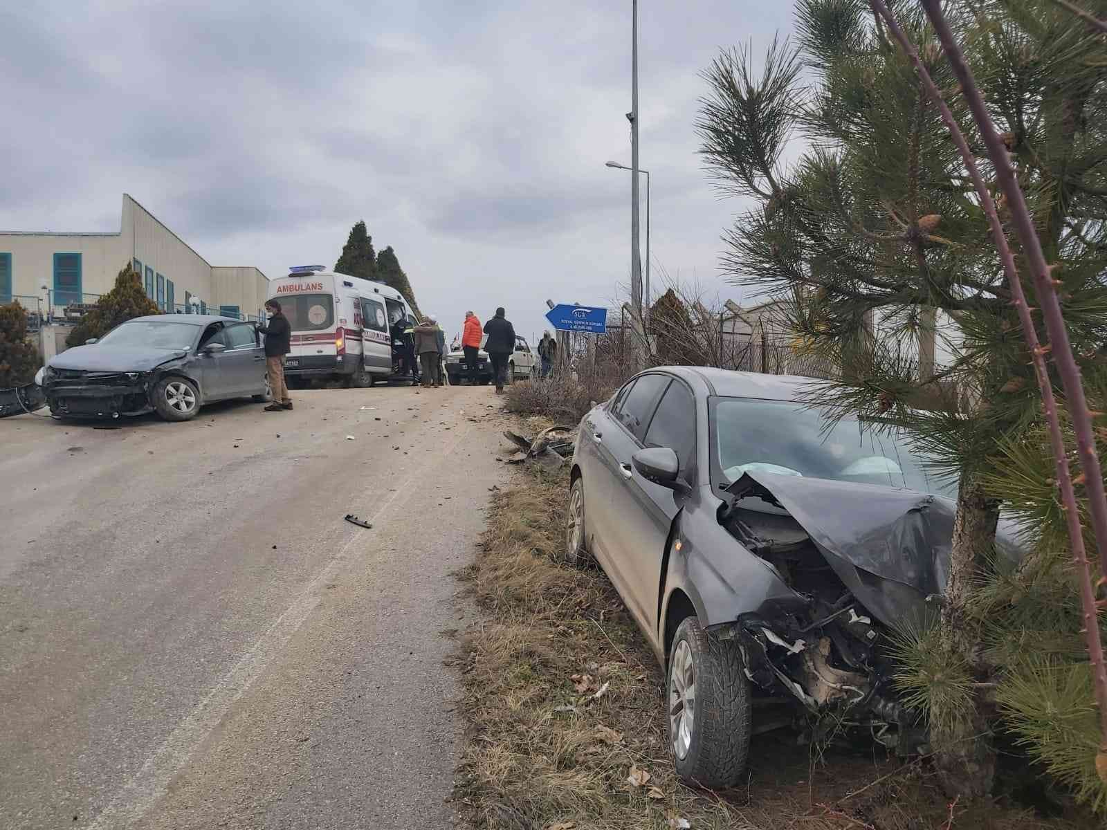 Bilecik’te trafik kazası: 2 yaralı