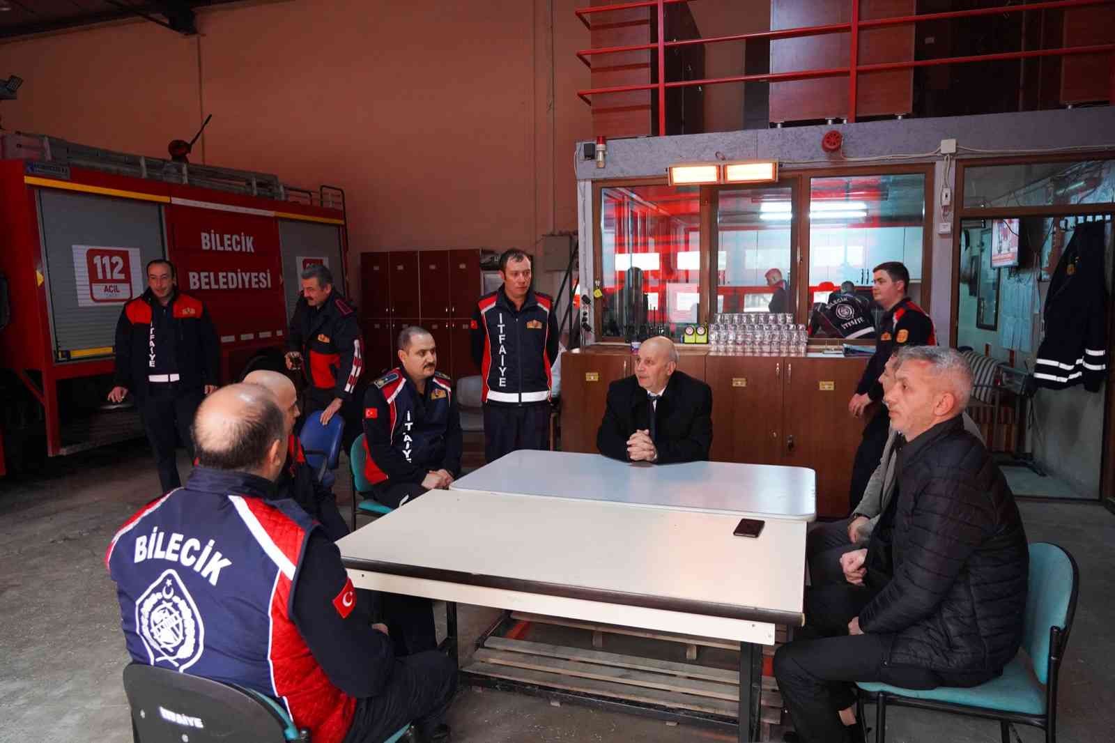 Başkan Vekili Tüfekçioğlu, İtfaiye ve Fen İşleri müdürlükleri personeliyle bir araya geldi