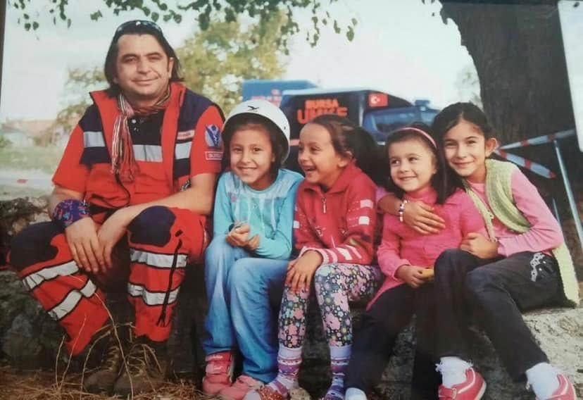 Sevilen doktor 49 yaşında kalp krizinden hayata veda etti