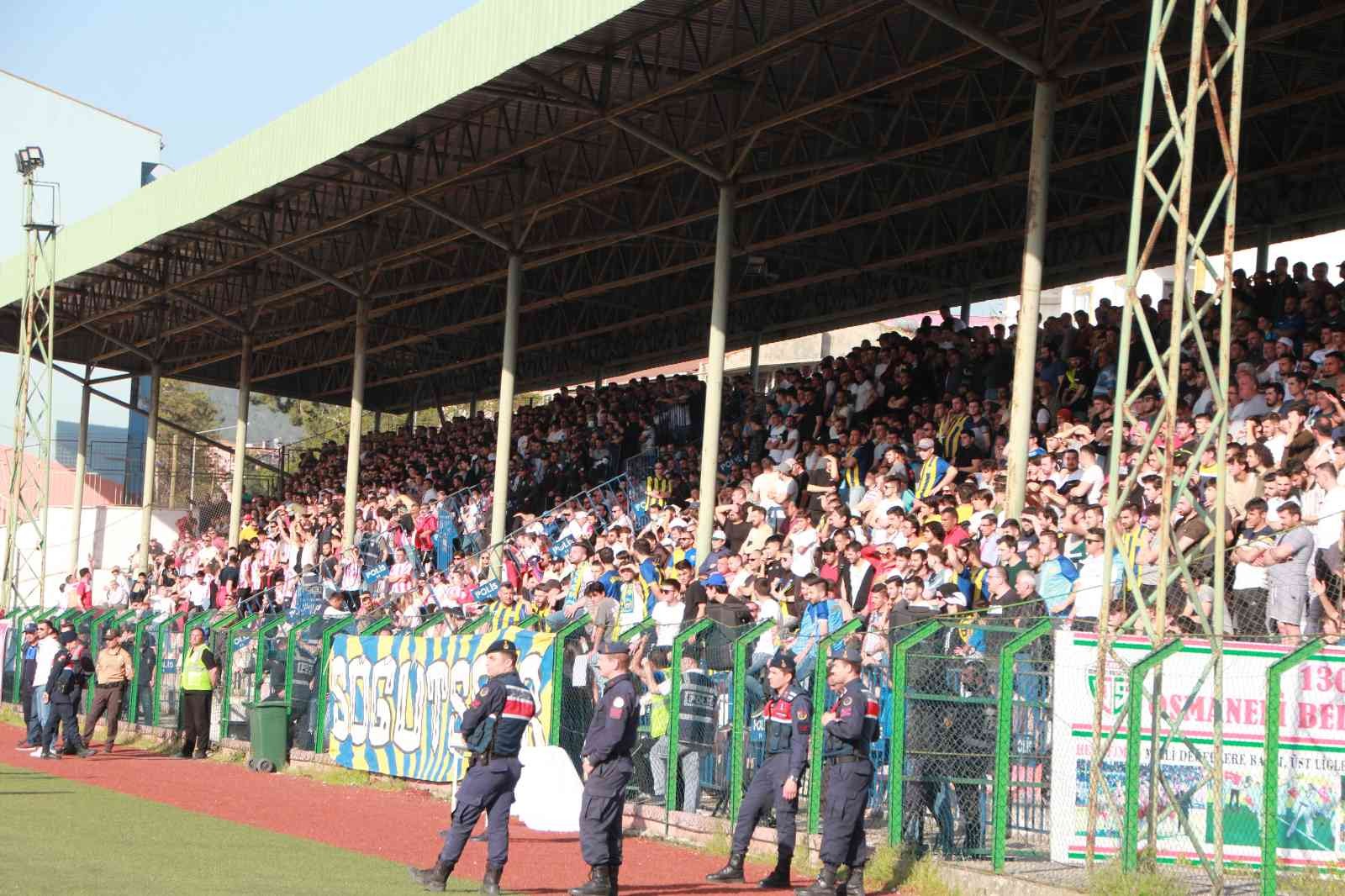 Amatör lig şampiyonluk maçında gergin anlar yaşandı