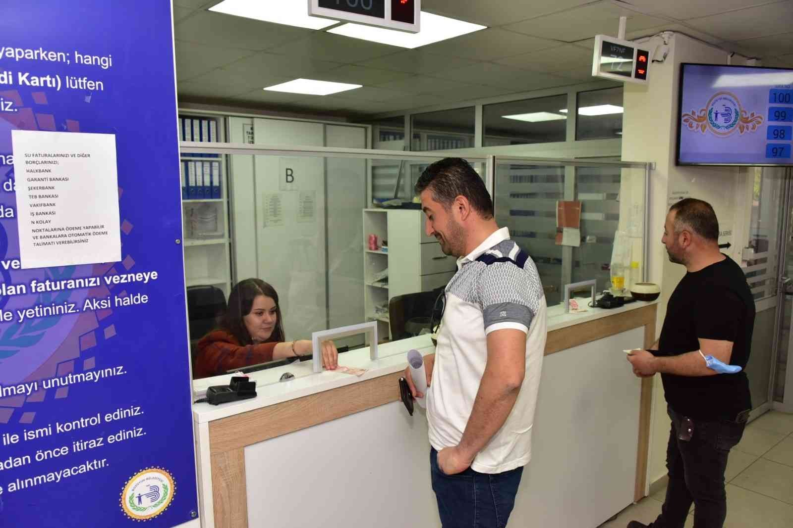Emlak, çevre temizlik ile ilan ve reklam vergilerini haftanın 7 günü ödenecek