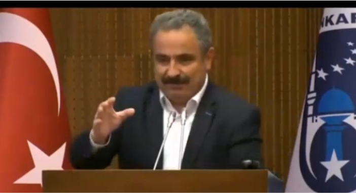 Sinan Burhan'dan havuz medyası çıkışı