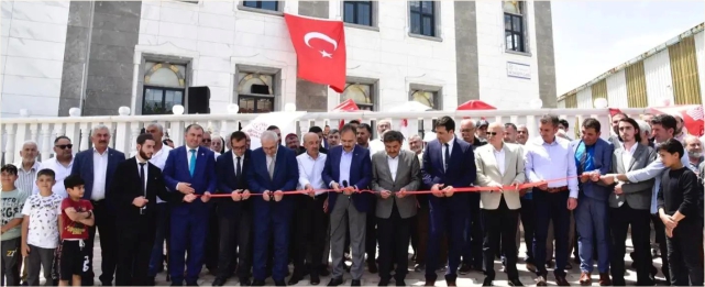 Hüseyin Rıfkı Camii açıldı