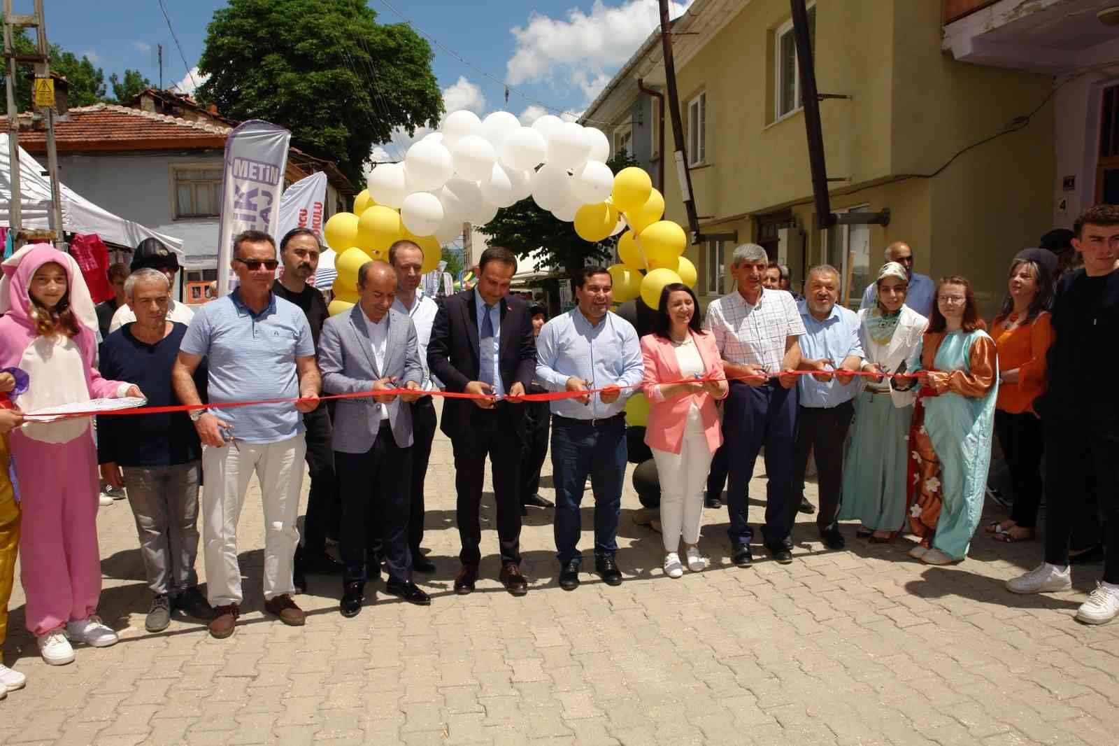 Pazaryeri’nde panayır havasında eğitim şenliği