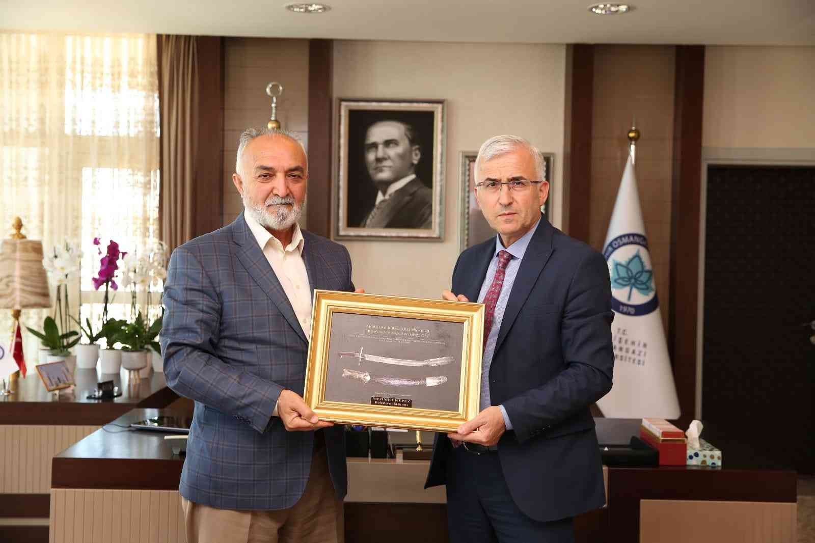 Başkan Kepez’den Rektör Çolak’a hayırlı olsun ziyareti