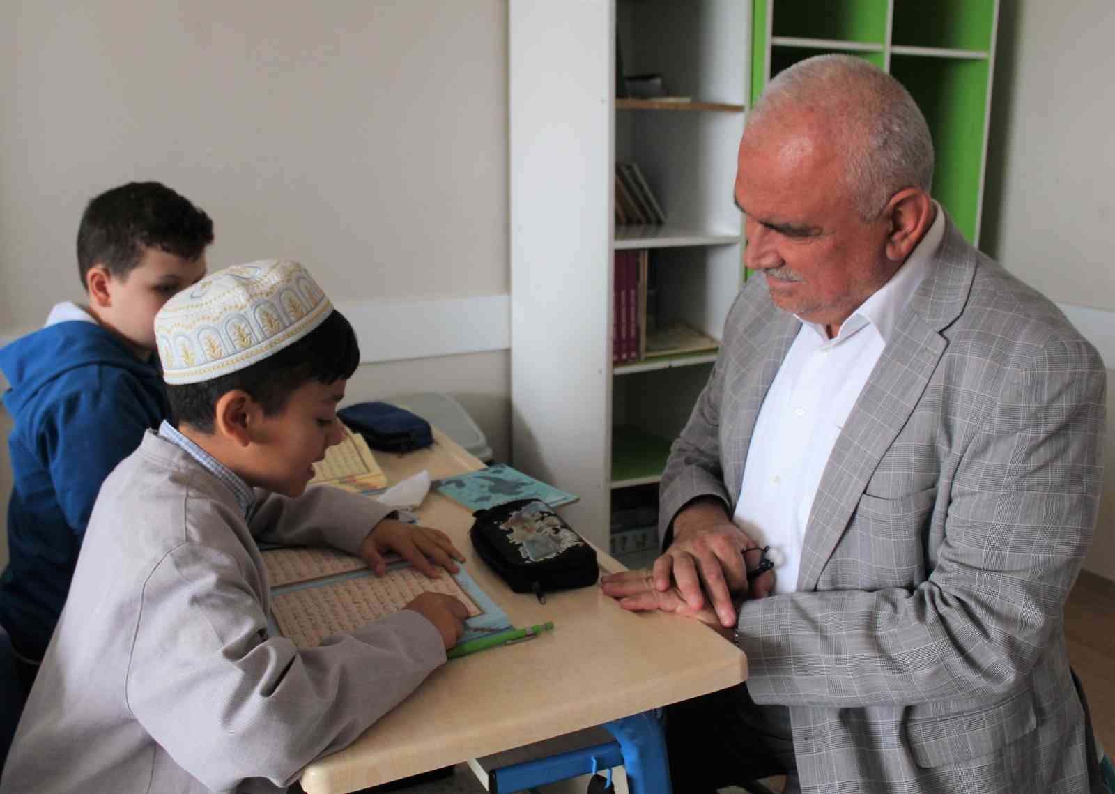 Müftü Erhun’dan Hafızlık Kur’an Kursuna ziyaret