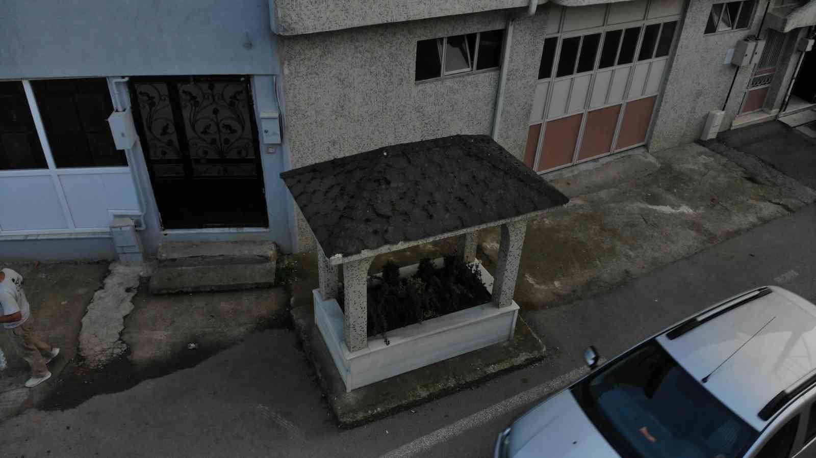 Şehir efsanesi köyü ikiye böldü