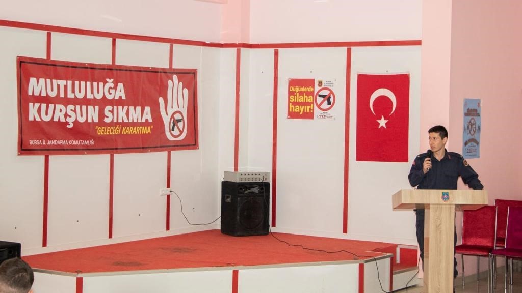 "Mutluluğa kurşun sıkma"