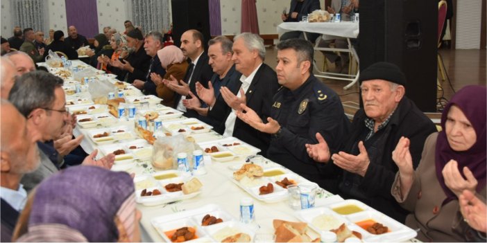 Şehit Aileleri ve Gaziler Derneği'nden iftar