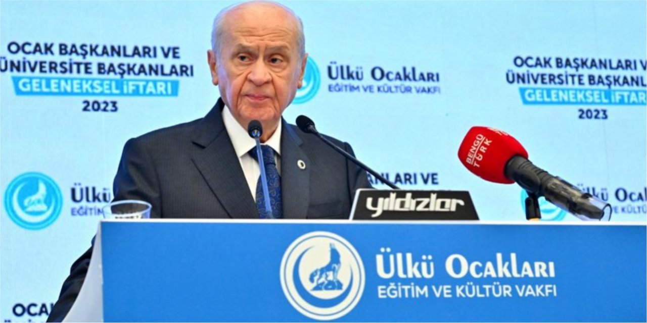 Devlet Bahçeli "Türk gençliği geleceğin yol haritasını belirleyecektir"