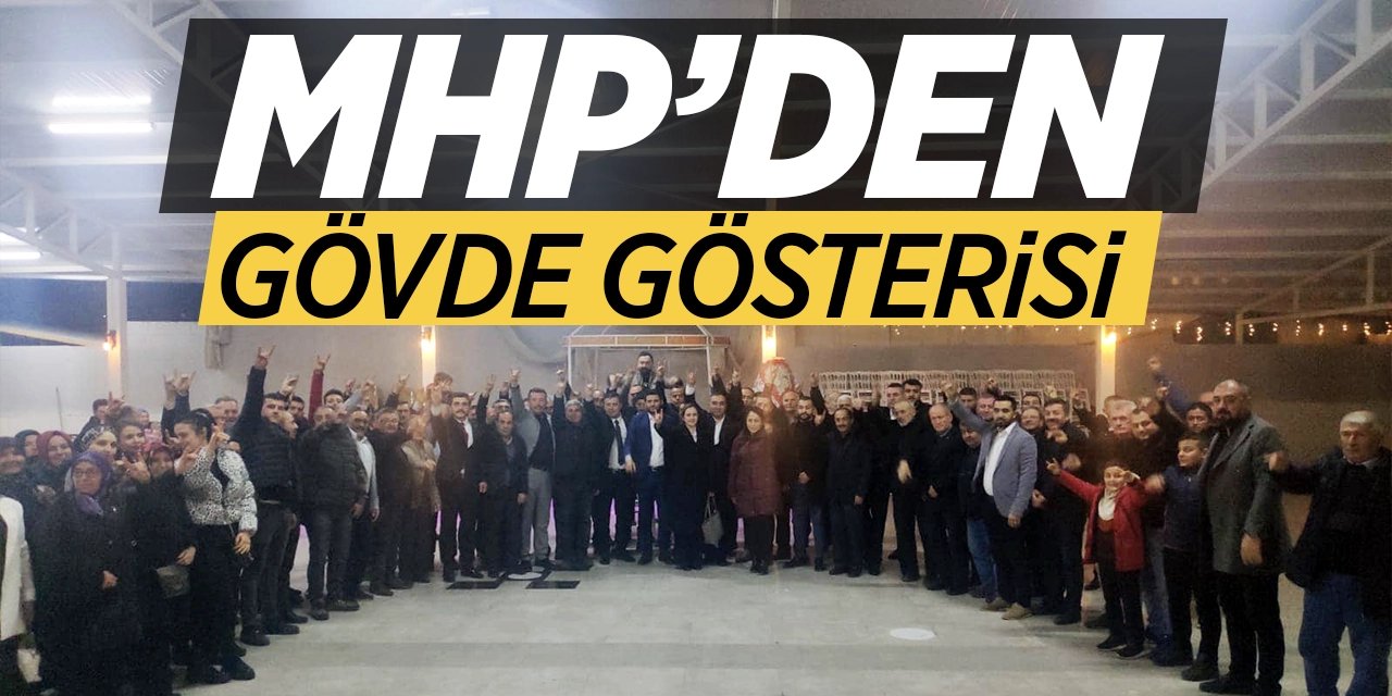 Osmaneli'nde MHP'den gövde gösterisi