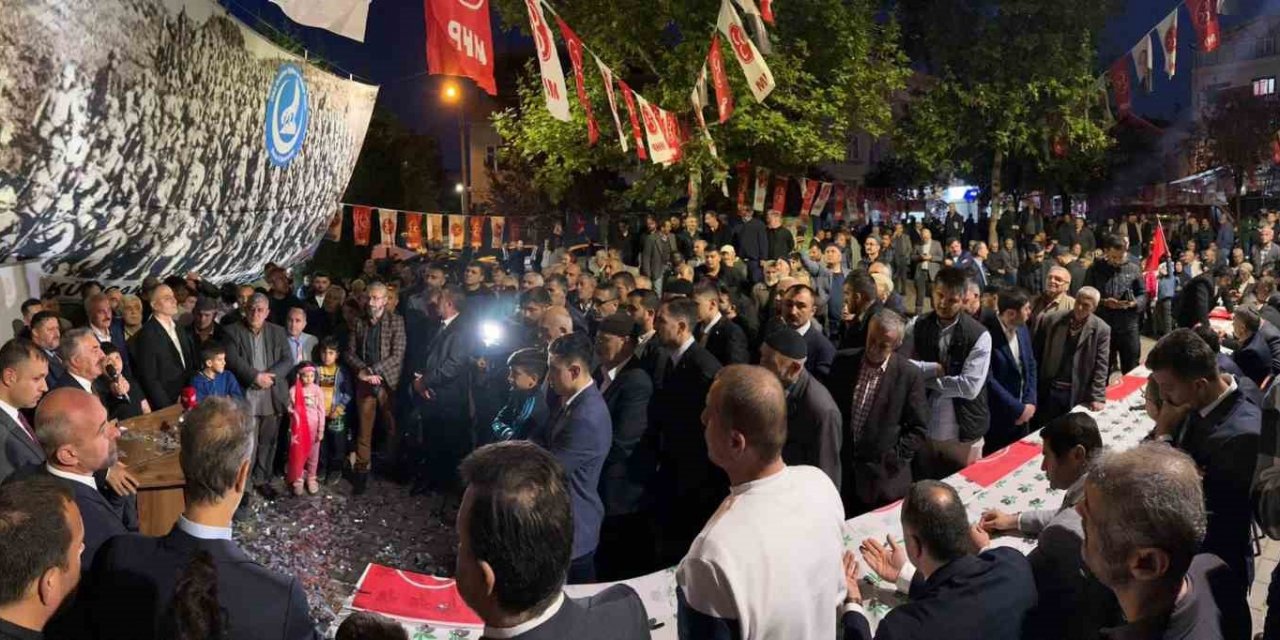 “Bunların Türkiye’ye verebileceği bir şey yok”