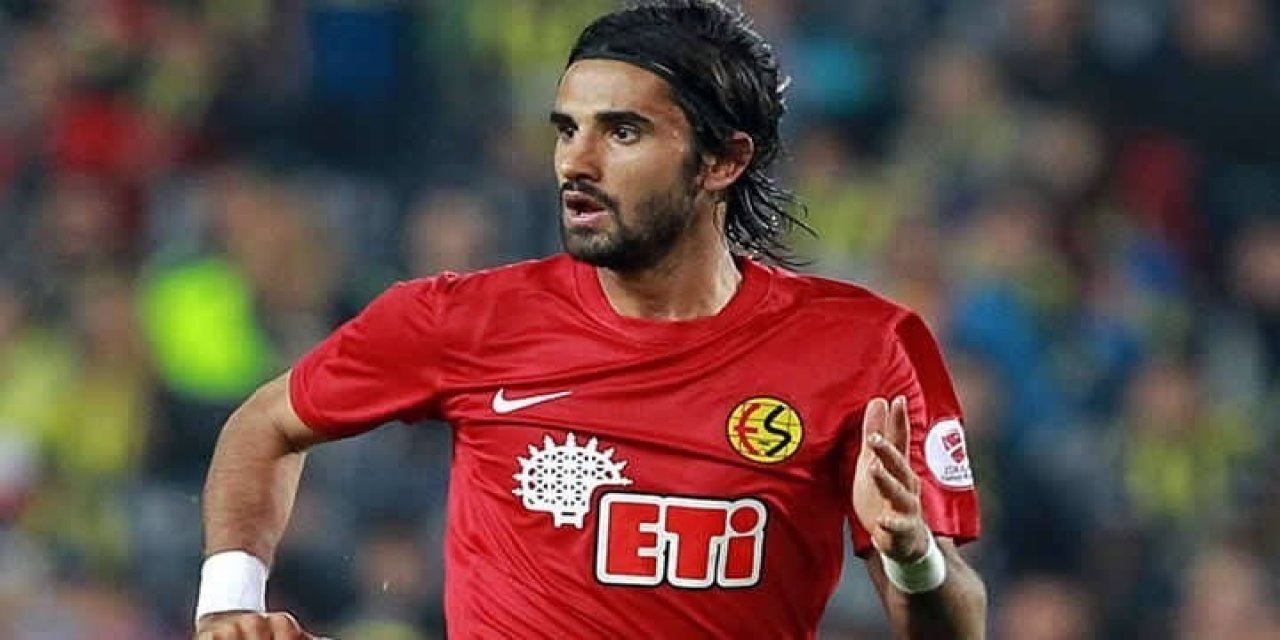 Milli futbolcu Alper Potuk’tan Eskişehirspor paylaşımı