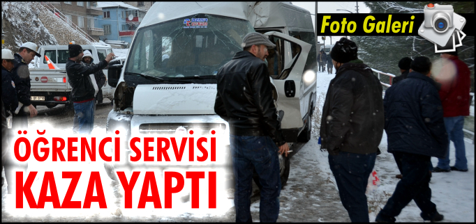 ÖĞRENCİ SERVİSİ KAZA YAPTI 7 YARALI