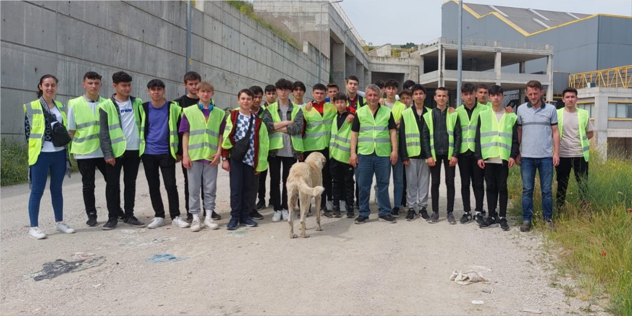 Öğrencilerden Çevre Haftası gezisi