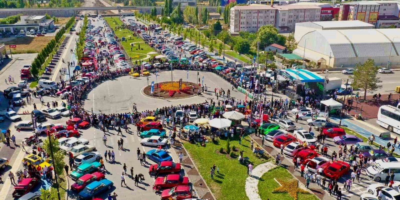 Modifiye otomobiller Bursa’da buluşacak