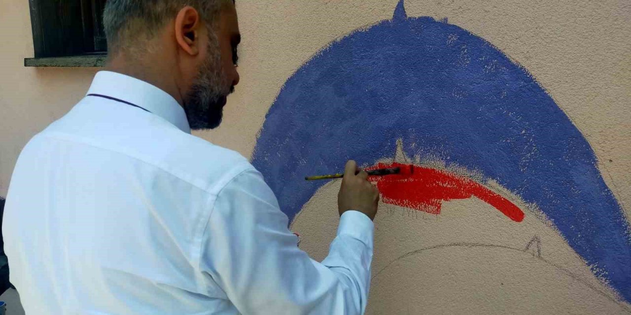 Duvarlar, ’bağımlılıkla mücadele’ için boyandı
