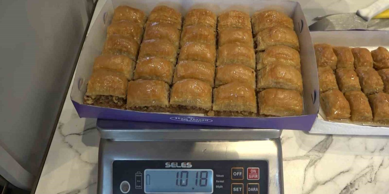 Baklava yerine şerbete para vermeyin