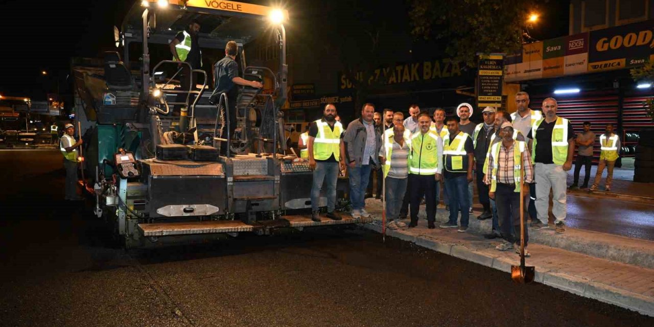 Ankara Yolunda Gece Mesaisi Sürüyor