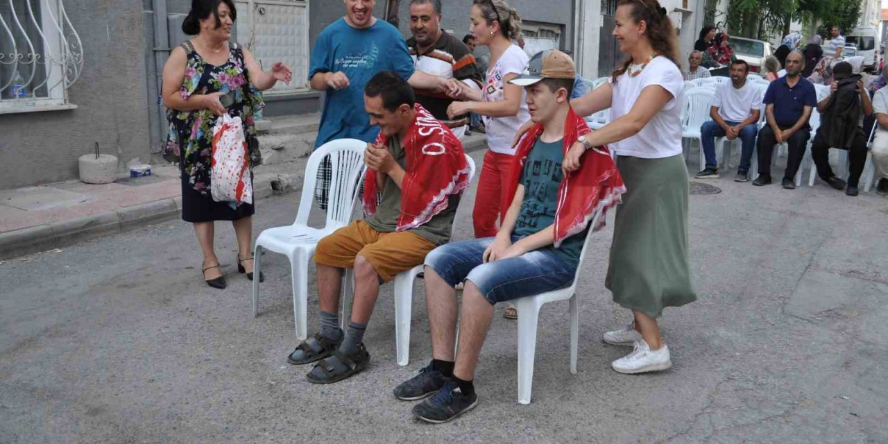 Askerlik Çağına Gelen Engelli Gençler İçin Eğlence