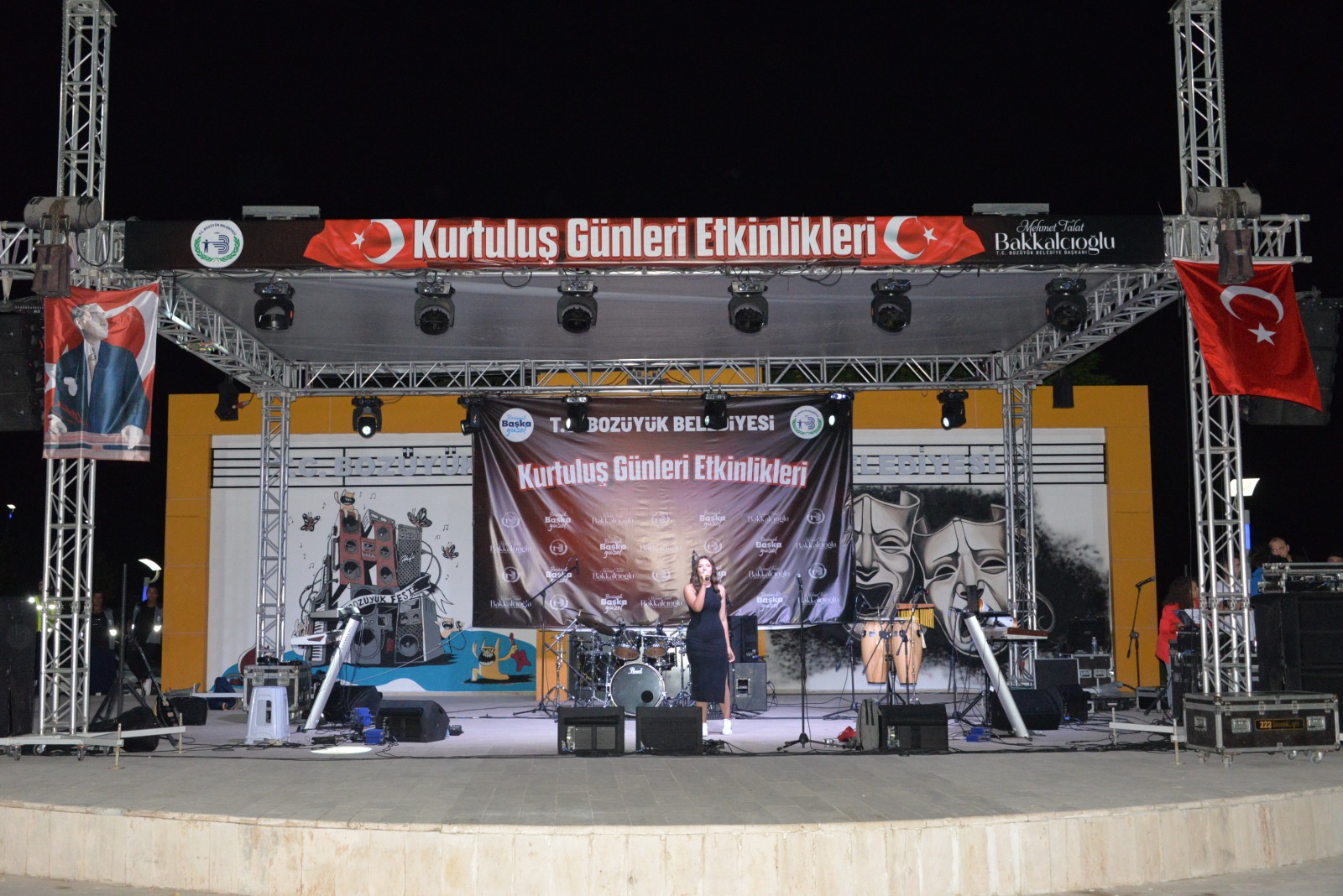 Kurtuluş Günleri Etkinlikleri Konserleri Hız Kesmeden Devam Ediyor