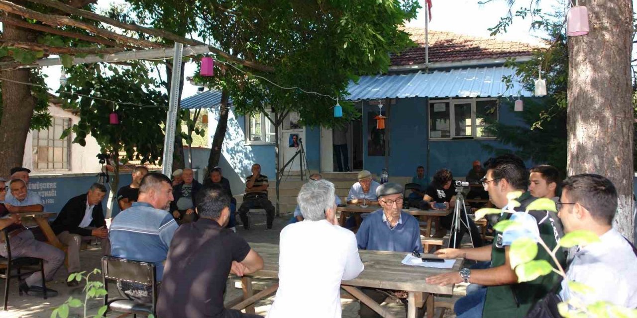 Dsi Yetkilileri Köylerde Vatandaşı Arazi Toplulaştırması Hakkında Bilgilendirdi