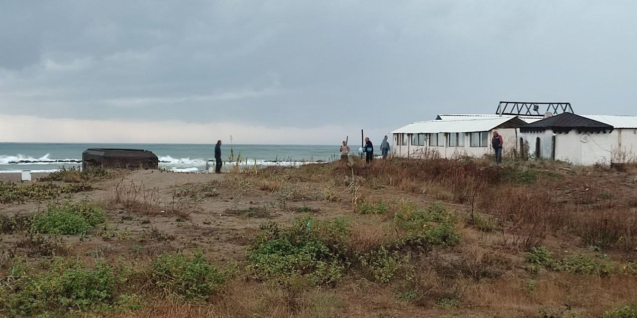 İş Yeri Yıkılmasın Diye Neler Yaptı