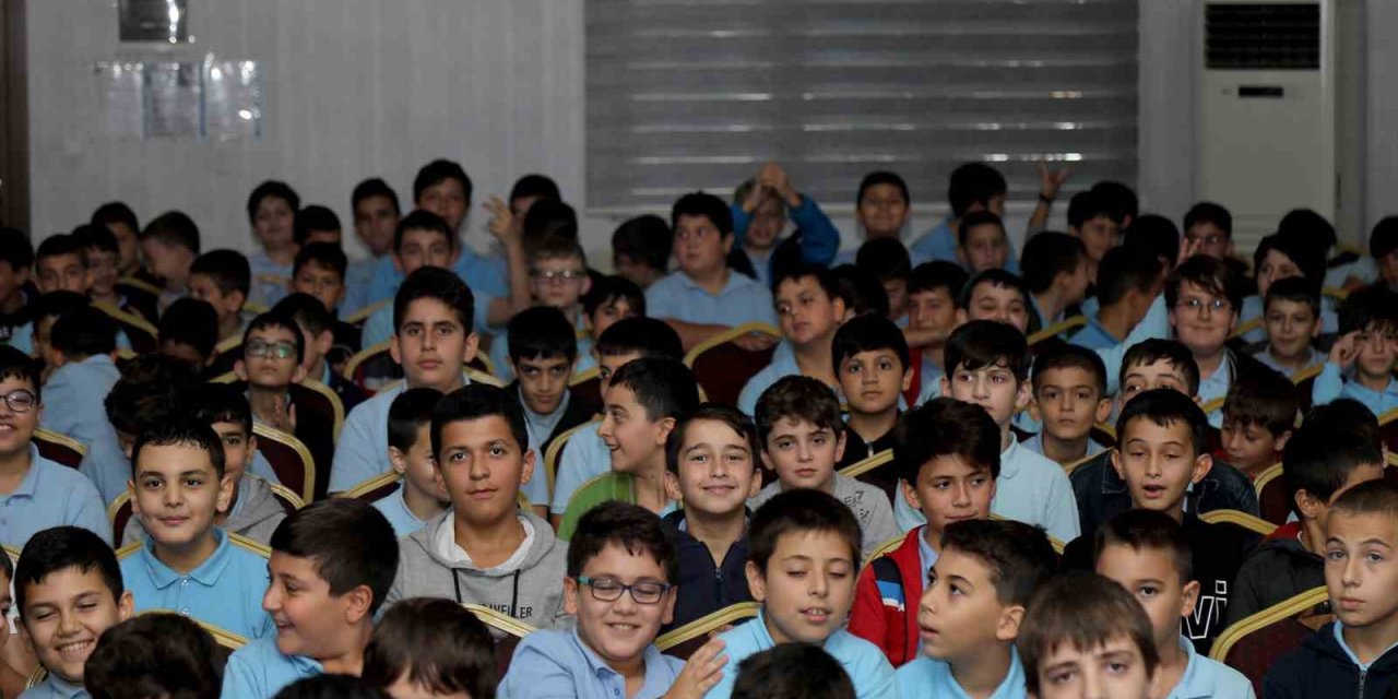 Binlerce Öğrenci Bu Etkinliğe Hayran Kaldı