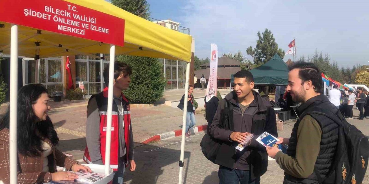 BŞEÜ Standındaki Ana Tema ‘’Kadın’’ Oldu