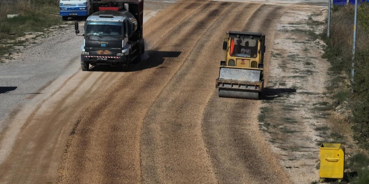 Yollar Yeni Baştan Yapılıyor