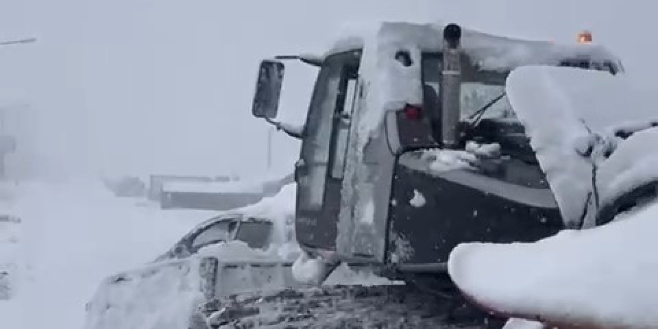 Kimisi zıplayarak kurtulmaya çalıştı, kimisini kar küreme aracı sürükledi