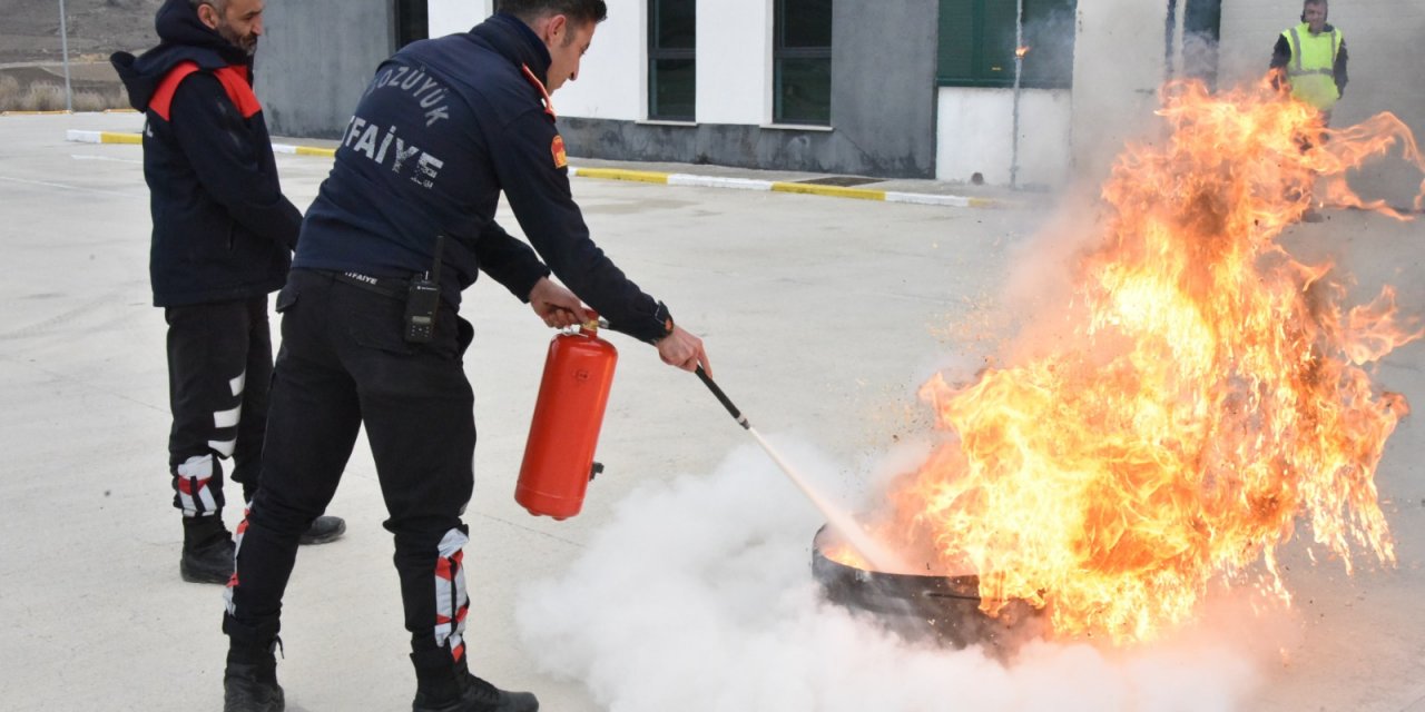 Torrecid fabrikasında yangın eğitimi verildi