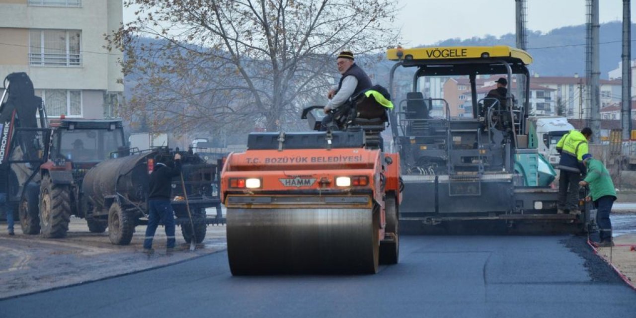 Yeşilkent üst geçidi çalışmalarında inceleme yapıldı