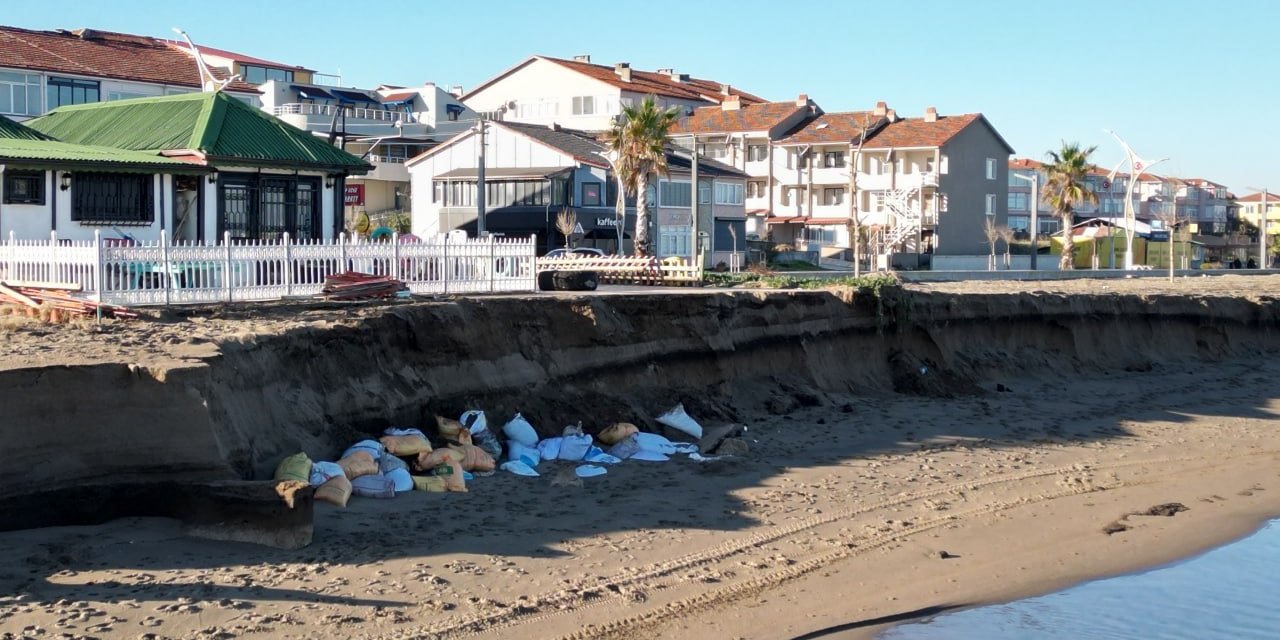 Karadeniz Karasu’yu Parça Parça Yutuyor