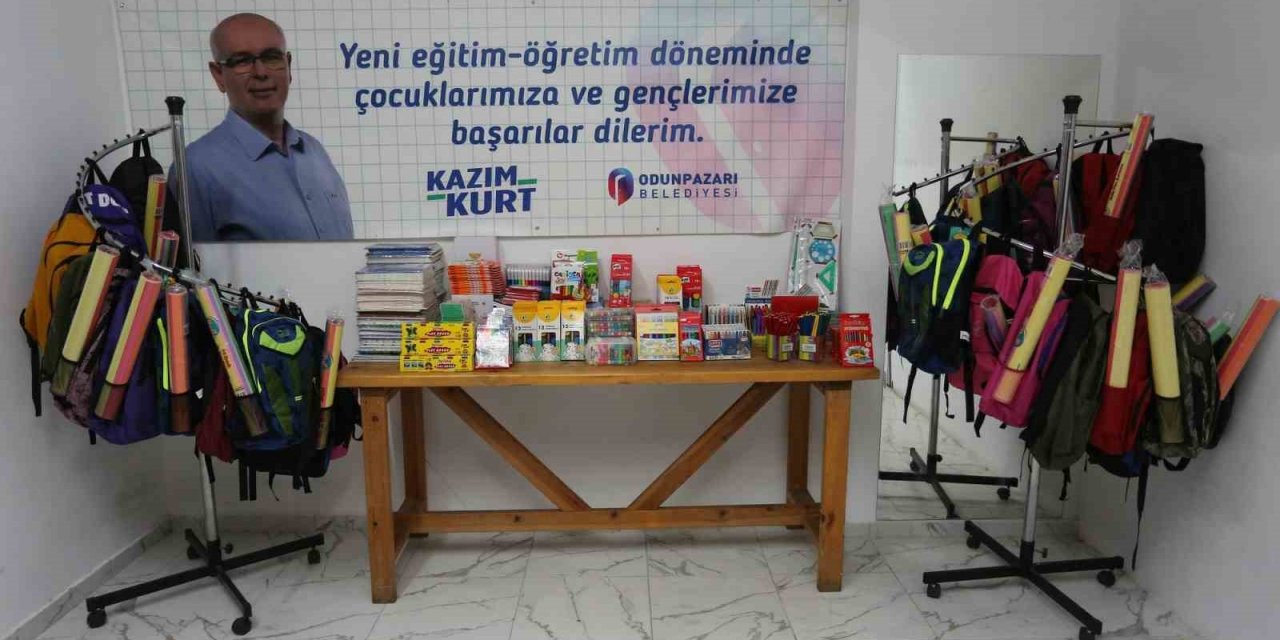 Bu Markette Para Da Kredi Kartı Da Geçmiyor